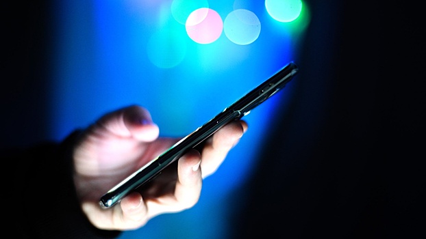 Мошенники начали использовать «цветочную схему» в России