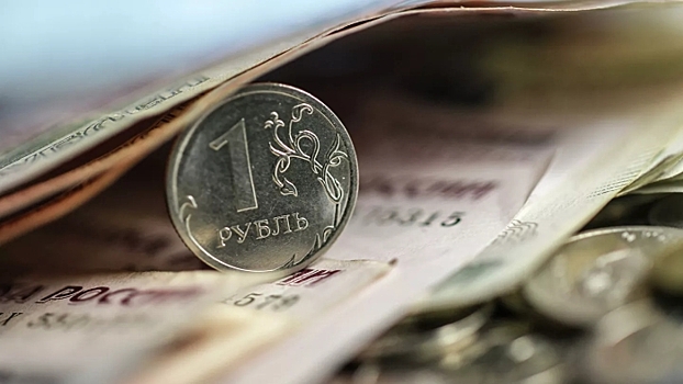 Названы спасающие рубль от краха факторы