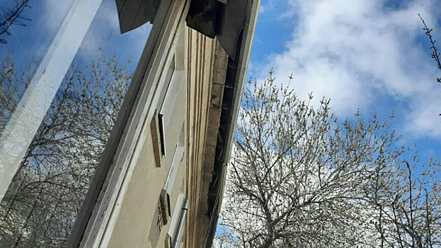 Обрушение дома в центре Саратова может продолжиться