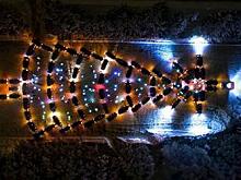 Ёлку из машин выстроили в узбекском Намангане. Видео