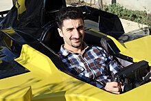 Молодой мастер из Баку продает болиды Ferrari за копейки