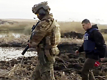 В Донбассе заметили украинского военного с гитлеровской символикой