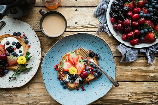 Типичный завтрак: продукты, которые ухудшают работу мозга
