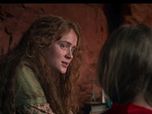 Прошлое, будущее и жажда секса: чем удивили сериалы в уходящем году