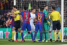 Барселона — ПСЖ, Лига чемпионов, 16 апреля 2024, судейский скандал в ответном матче в 2017 году, Айтекин, Суарес, Эмери