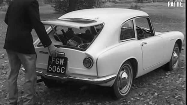 Еще в 1960-х Honda выпускала минибайки для своих миниавтомобилей