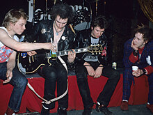 Рукописные тексты песен Джона Лайдона из Sex Pistols выставлены на аукцион