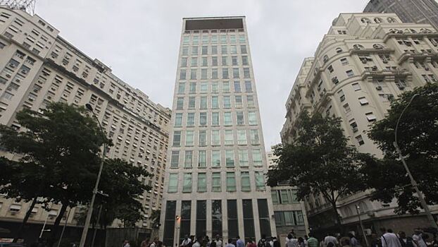Вице-консула США в Рио-де-Жанейро ранили при ограблении