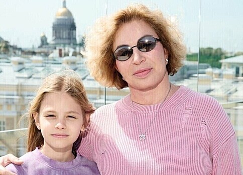 Дочь Тимати оказалась на инвалидном кресле — бабушка раскрыла подробности