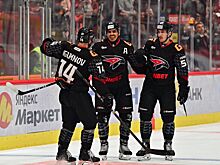 Нападающий «Авангарда» Якупов выбыл на длительный срок