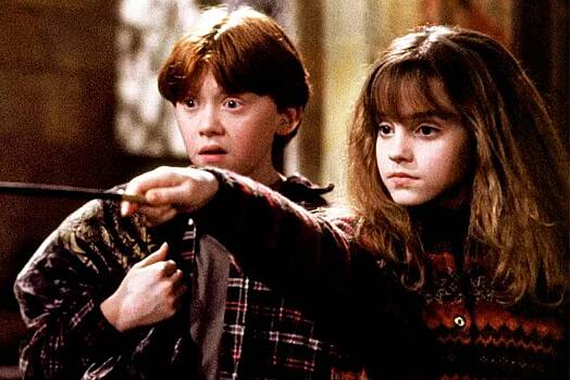 Появилось первое фото Гарри Поттера из нового сериала. Вот как теперь выглядит любимый зрителями всего мира волшебник