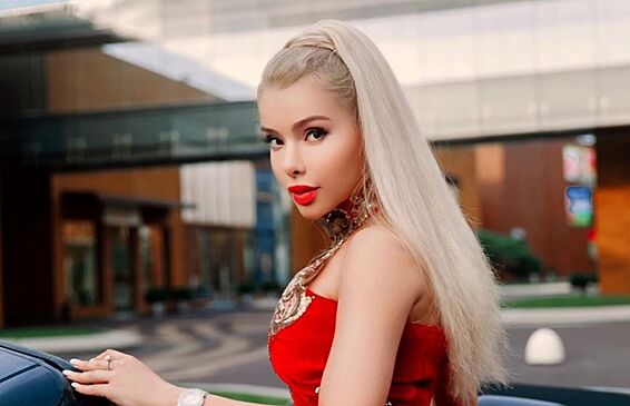 Алена Кравец пожалела о сделанной пластике груди