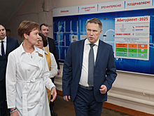 Глава Минздрава РФ посетил Биробиджанский медицинский колледж