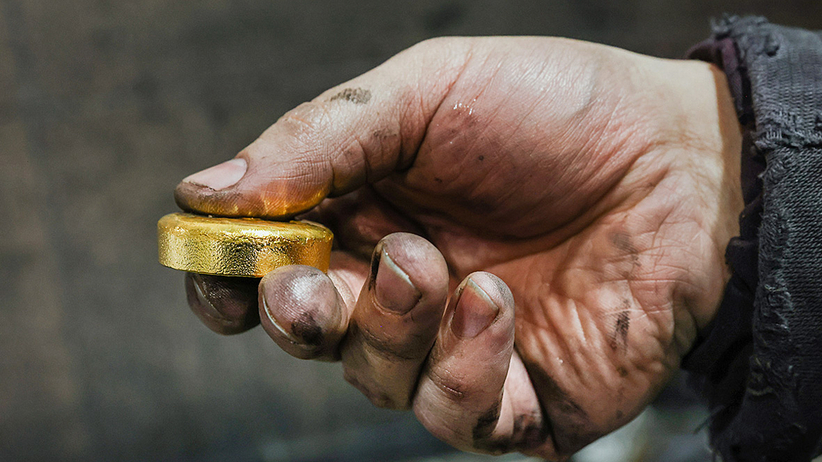 В Европе вступил в силу запрет на российское золото