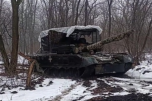 "Мангалов" на танках ВСУ становятся все больше