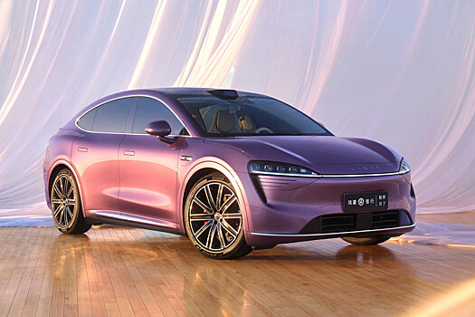 Кроссовер Luxeed R7 от Huawei и Chery подешевел