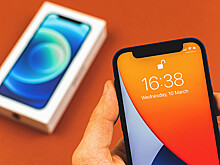 Эксперт назвал возможной блокировку Android и iOS в России