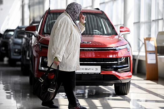 Как менялись объемы продаж новых авто в России в течение 13 лет