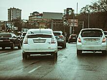 «Разборки в стиле 90-х»: автолюбитель из Владивостока устроил конфликт с девушкой