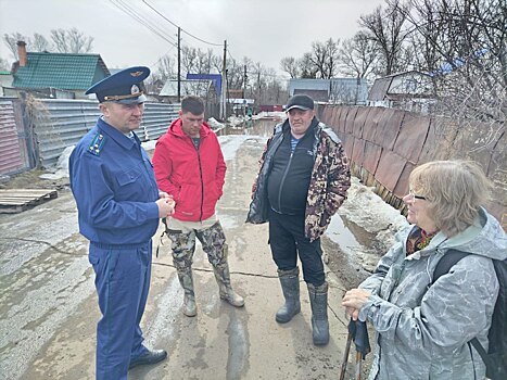 Прокуратура контролирует паводковую ситуацию в Оренбурге