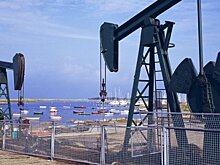 Эксперт рассказал, что гонит цены на нефть вверх