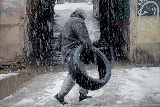 Вышел трейлер фильма Бакура Бакурадзе "Снег в моем дворе"