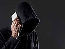 За 2025 год дропперами мошенников стали 153 новосибирских подростка