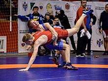 Красноярцы завоевали 6 медалей на чемпионате России по вольной борьбе