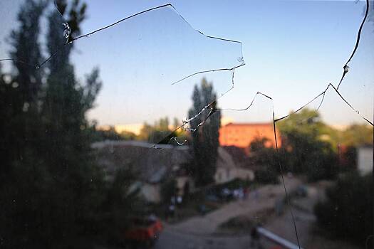 ВСУ атаковали порт в Ростове-на-Дону, загорелся танкер, есть жертвы. Что известно о ночных ударах по российскому региону?