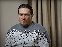 Украинский боксер Усик записал видео после задержания в аэропорту Кракова