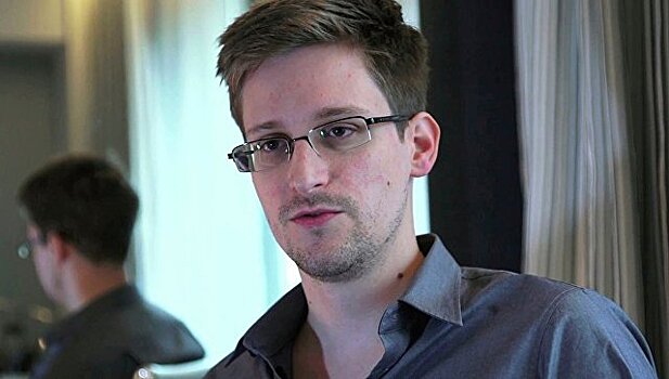 Сноуден отреагировал на сообщения о его возможной передаче США