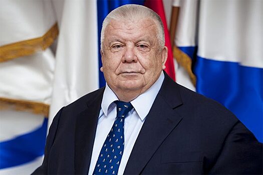 Находкинский городской округ официально возглавил Борис Гладких