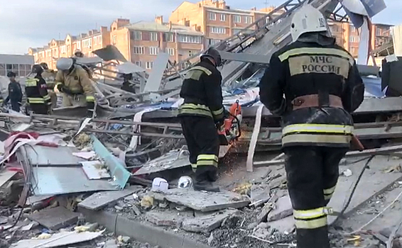 Во Владикавказе начали разбирать подвал ТЦ после взрыва