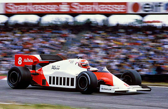 «Макларен» 1984-1986 годов – лучший болид в истории команды, MP4/4 Сенны и Проста – третий (Autosport)