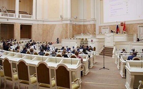 Самым богатым депутатом Петербурга стал коммунист с доходом 775 млн в год