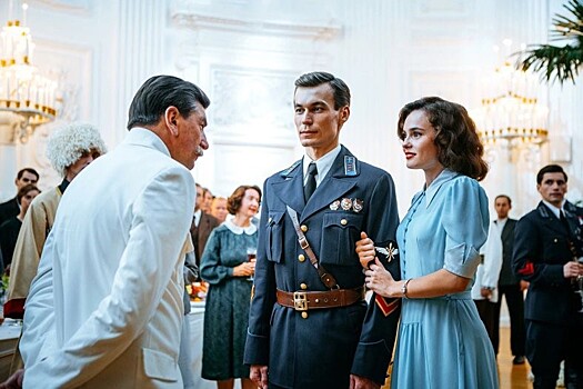 "Псевдоисторическая мелодрама". Критик Лидия Маслова – о фильме "Любовь Советского Союза".