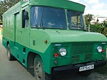 В Сети продают Фургон из Тарту, «Пингвин» и северный Пазик