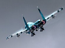 Тяжелые истребители сели на трассу