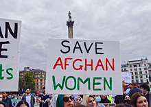 В Афганистане три НПО прекратили деятельность из-за запрета на работу женщинам