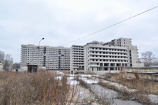 Подписан договор на аренду башенных кранов для достройки жилого комплекса на востоке Москвы