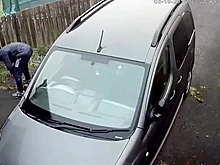 Неудачливый вор травмировал себя во время ограбления и стал посмешищем