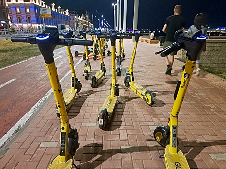 В полиции Екатеринбурга подсчитали жертвы самокатчиков и назвали самые опасные места города