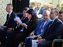 Политэлиты УрФО дали старт президентской кампании, собравшись в Челябинске