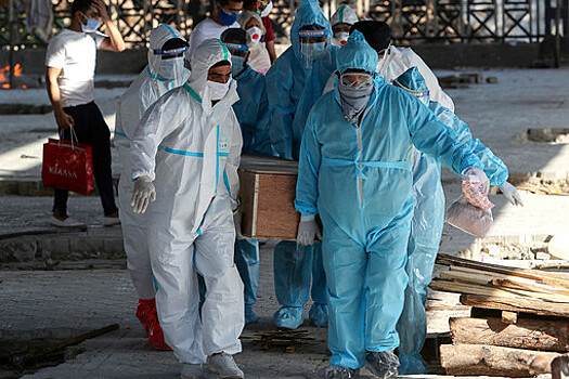 PLOS ONE: умершие из-за пандемии в 2020 году россияне могли прожить еще 14 лет