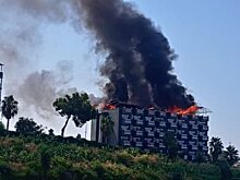 В турецком отеле эвакуировали туристов из-за сильного пожара
