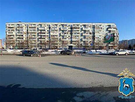 В Тольятти госпитализировали молодую женщину, попавшую в автоаварию