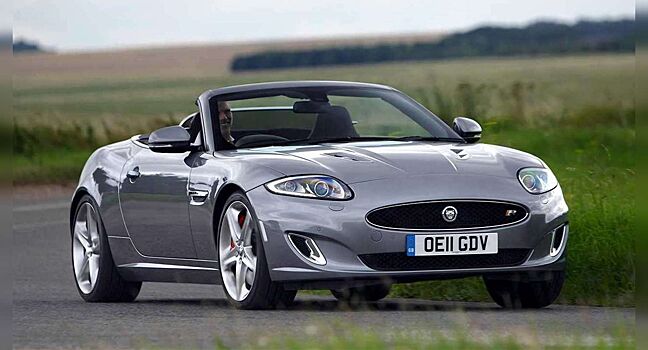 Спортивный автомобиль Jaguar XK120