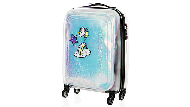Объект желания: блестящий чемодан с единорогами