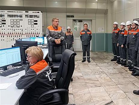 Студенты Тольяттинского государственного университета посетили с экскурсией ТЭЦ ВАЗа