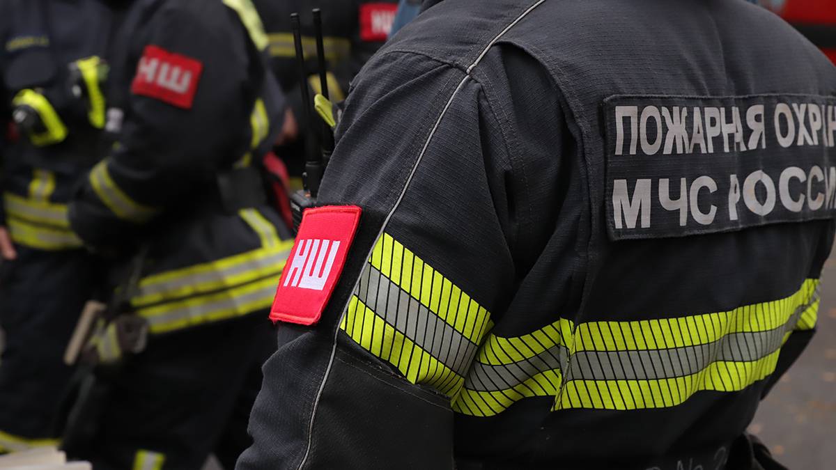 Пожар в ангаре на территории ВИЛС в Москве потушили
